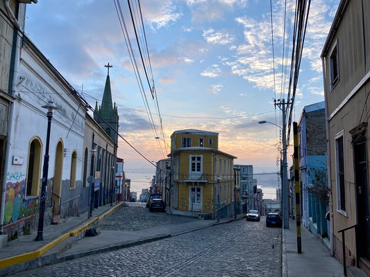 Valparaíso e Viña Arte, Costa e Boemia.